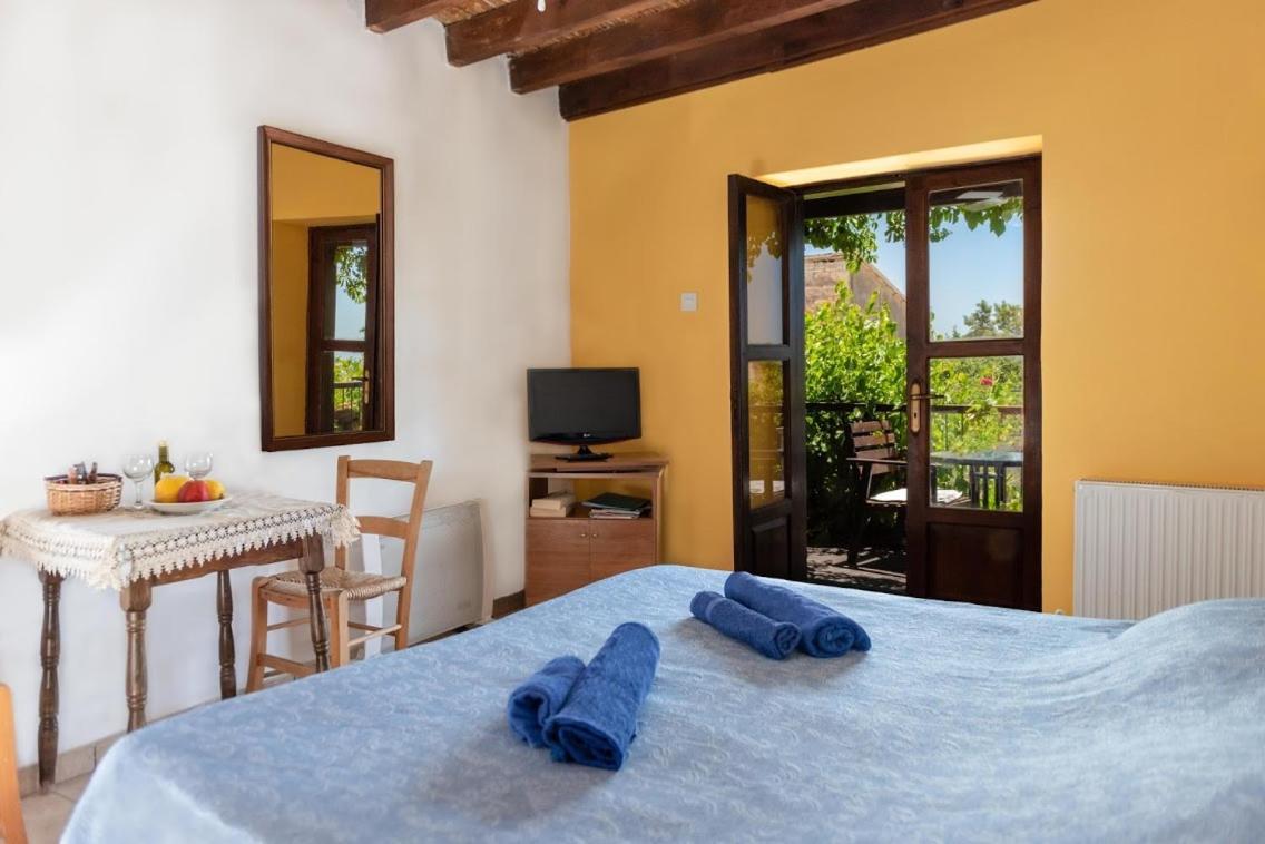 קאטהיקאס Loxandra Inn מראה חיצוני תמונה